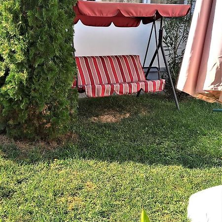 Liza Apartman Дьюла Экстерьер фото