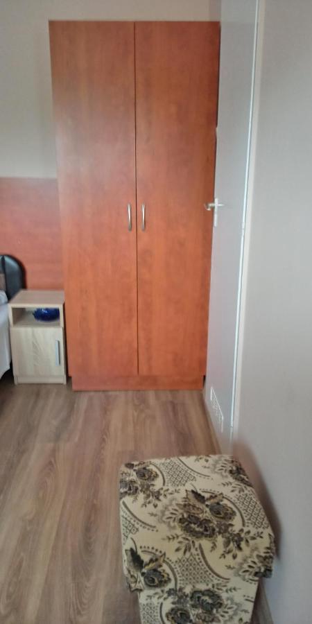 Liza Apartman Дьюла Экстерьер фото